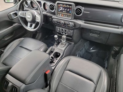 2022 Jeep Wrangler Unlimited Sahara Altitude