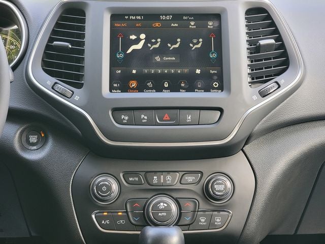 2023 Jeep Cherokee Altitude