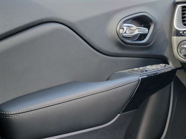2023 Jeep Cherokee Altitude