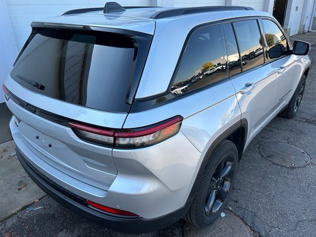 2023 Jeep Grand Cherokee Altitude X