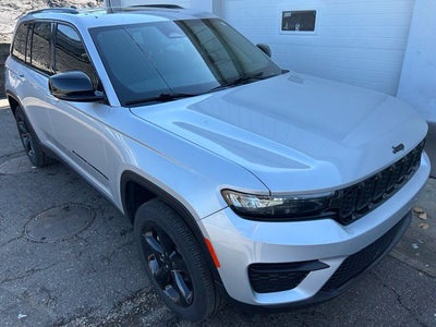2023 Jeep Grand Cherokee Altitude X