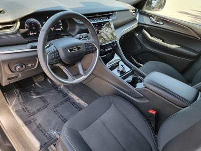2024 Jeep Grand Cherokee Laredo