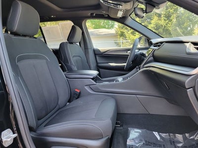 2024 Jeep Grand Cherokee Laredo