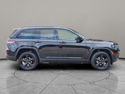 2024 Jeep Grand Cherokee Altitude