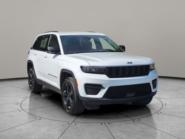 2024 Jeep Grand Cherokee Altitude