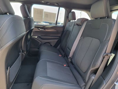2025 Jeep Grand Cherokee Laredo X
