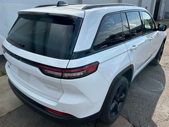 2023 Jeep Grand Cherokee Altitude X