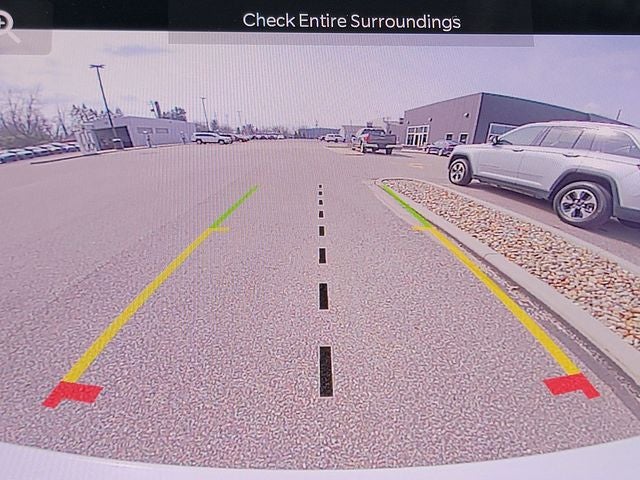 2023 Jeep Grand Cherokee Laredo