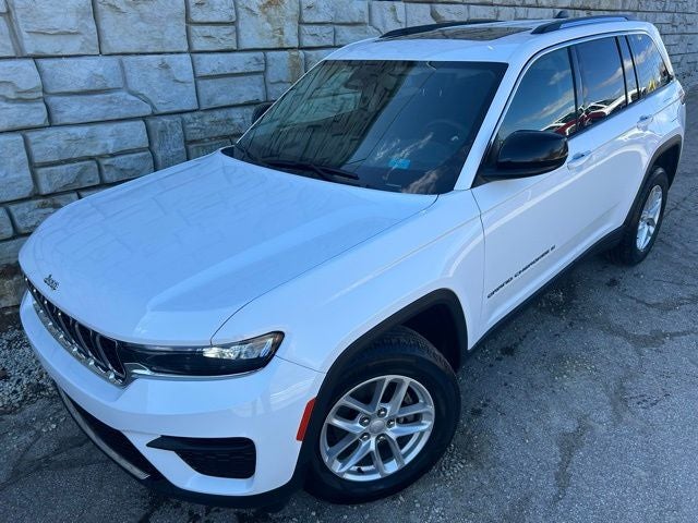 2023 Jeep Grand Cherokee Laredo