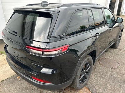 2025 Jeep Grand Cherokee Altitude X