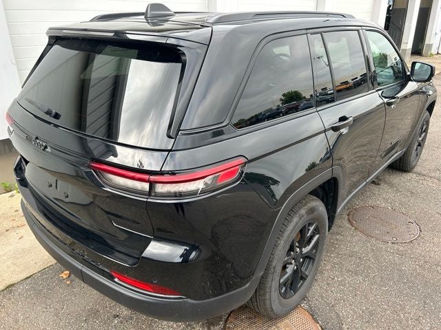 2025 Jeep Grand Cherokee Altitude X