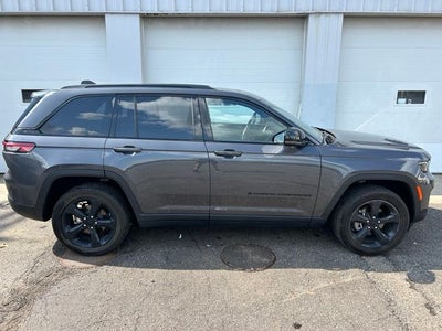2023 Jeep Grand Cherokee Altitude X