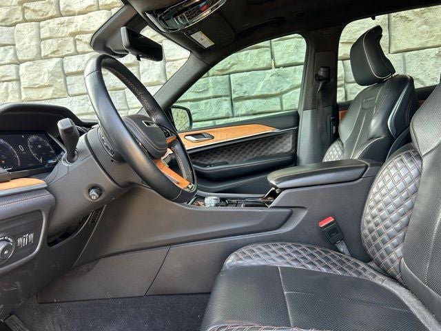 2022 Jeep Grand Cherokee Summit