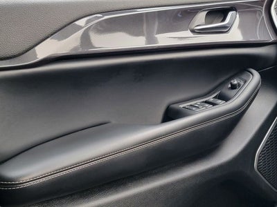 2022 Jeep Grand Cherokee L Laredo