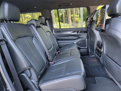 2024 Jeep Wagoneer L Base