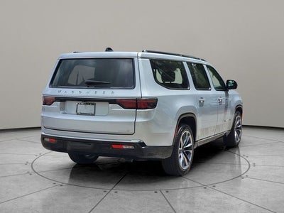 2024 Jeep Wagoneer L Series III