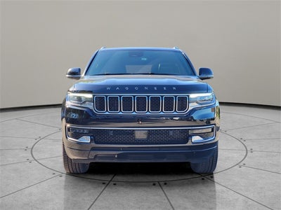 2023 Jeep Wagoneer Base