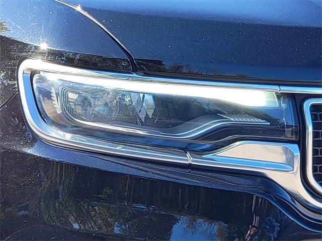 2023 Jeep Wagoneer Base