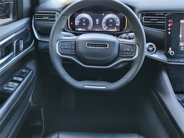2023 Jeep Wagoneer Base