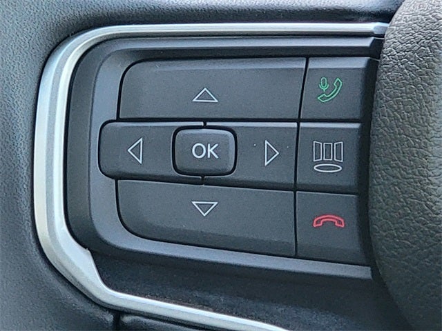 2023 Jeep Wagoneer Base