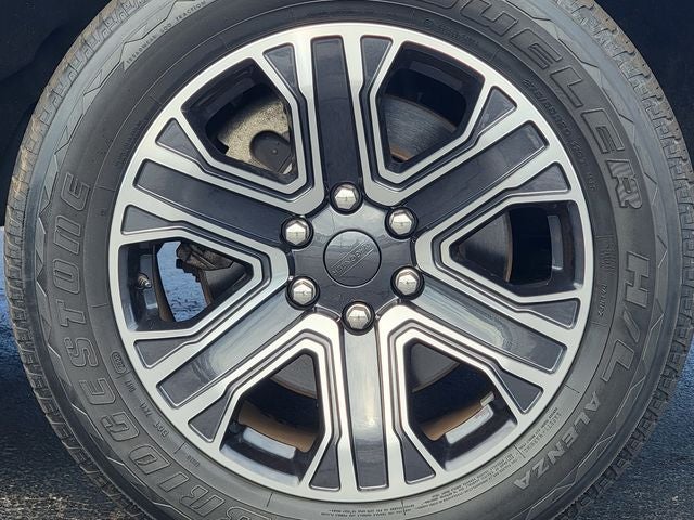 2024 Jeep Wagoneer Base