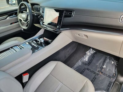 2024 Jeep Wagoneer Base