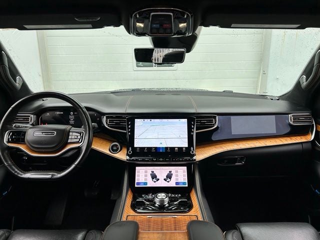 2023 Jeep Grand Wagoneer Series III