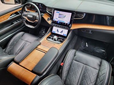 2023 Jeep Grand Wagoneer Series III