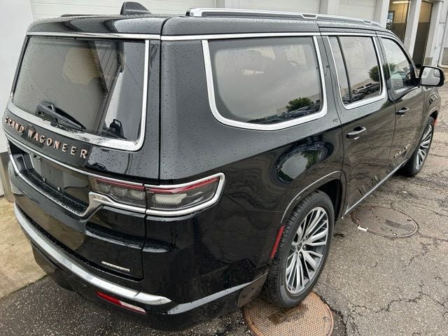 2023 Jeep Grand Wagoneer Series III