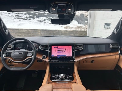 2025 Jeep Grand Wagoneer Series III