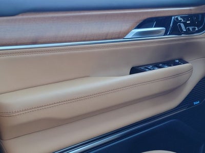 2025 Jeep Grand Wagoneer Series III