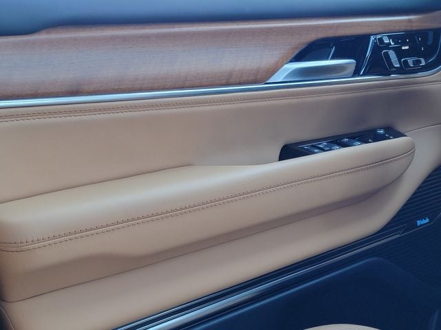 2025 Jeep Grand Wagoneer Series III