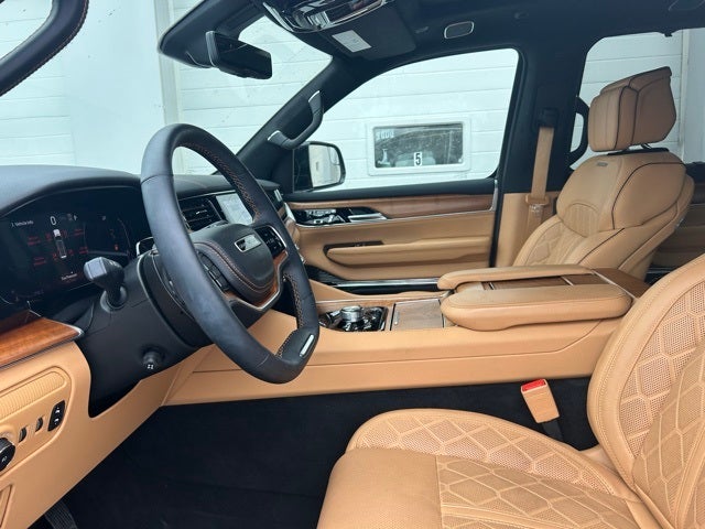 2025 Jeep Grand Wagoneer Series III