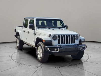 2022 Jeep Gladiator Sport