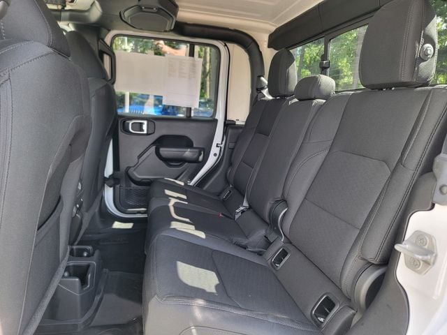2022 Jeep Gladiator Sport