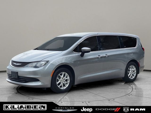 2017 Chrysler Pacifica Touring