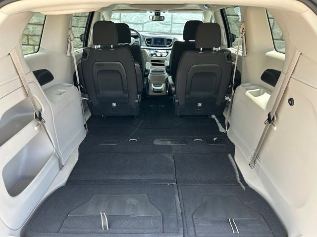 2020 Chrysler Pacifica Touring