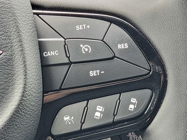 2024 Chrysler Pacifica Touring
