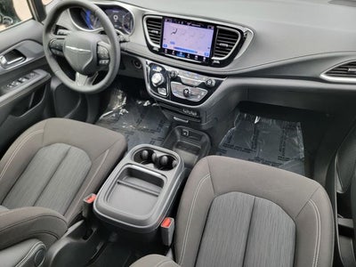 2024 Chrysler Pacifica Touring