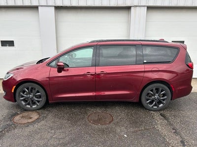 2019 Chrysler Pacifica Limited