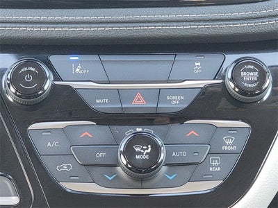 2022 Chrysler Pacifica Hybrid Touring L