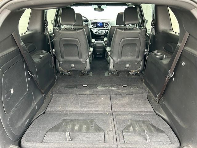 2020 Chrysler Pacifica Hybrid Touring L
