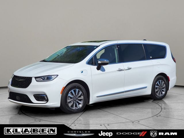 2023 Chrysler Pacifica Hybrid Limited