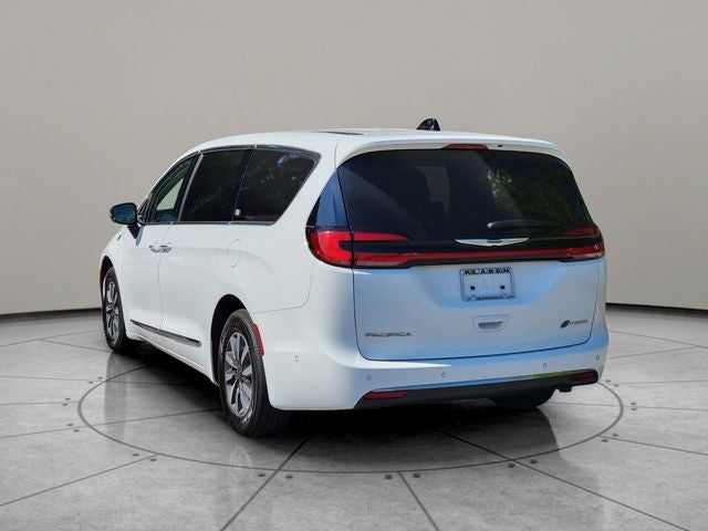 2023 Chrysler Pacifica Hybrid Limited