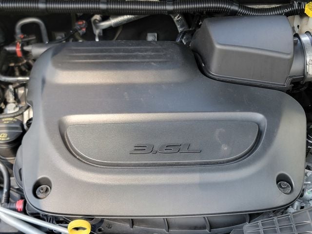 2021 Chrysler Pacifica Touring L