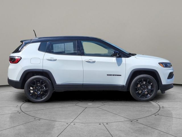 2023 Jeep Compass Altitude