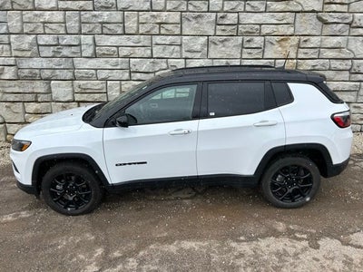 2023 Jeep Compass Altitude