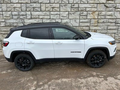 2023 Jeep Compass Altitude
