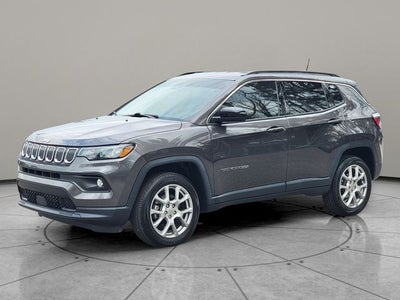 2022 Jeep Compass Latitude Lux