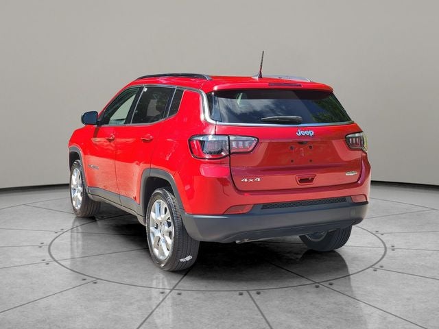 2023 Jeep Compass Latitude Lux